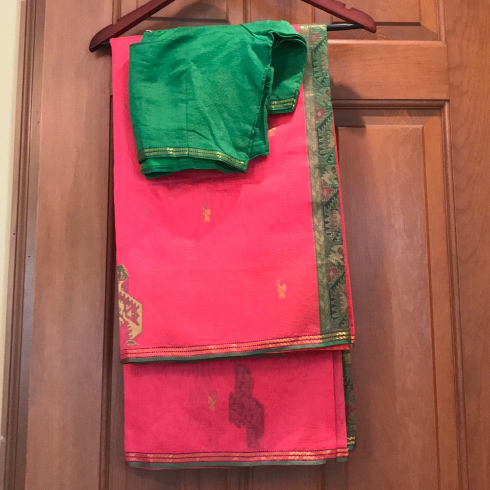 NWOT Gorgeous Silk Indian Saree/Sari 💚💕